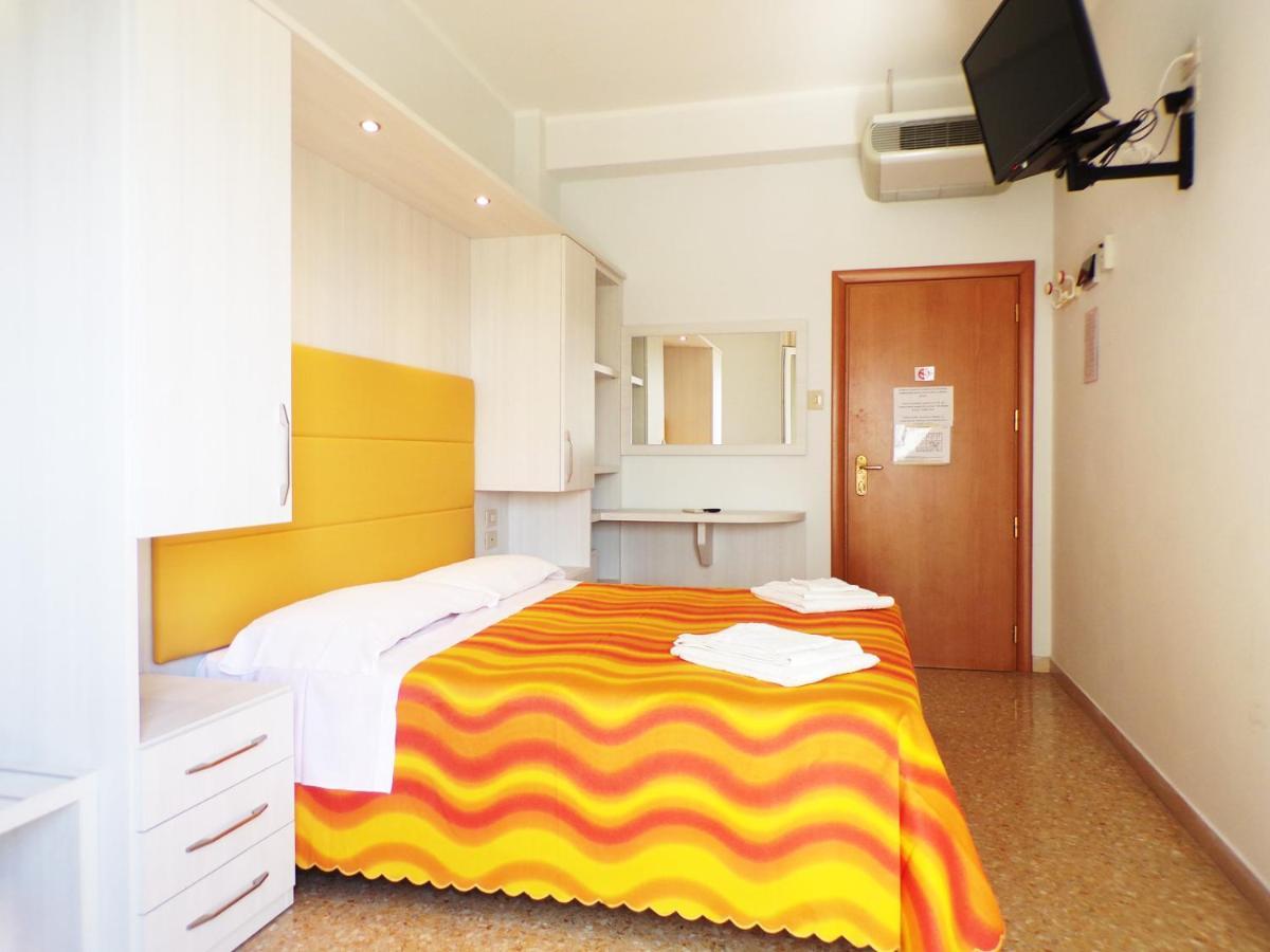 Hotel Crystal - Inclusa Con Pacchetti Personalizzati 3*